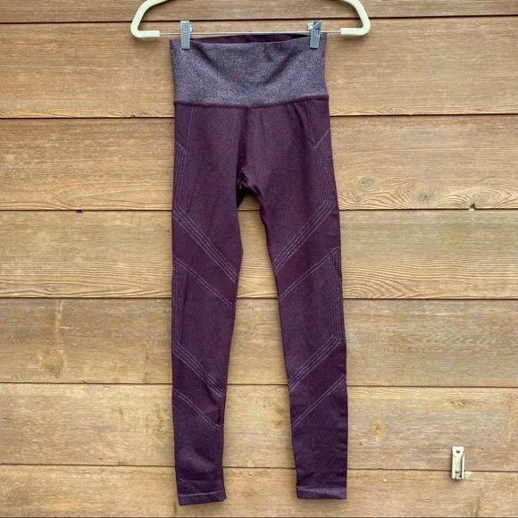 Athleta Twilight Tight Sparkle Seamless Leggings Burgundy XS - Picture 4 of 11